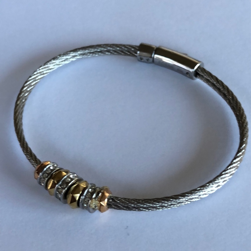 Fossil stainless steel bracelet with clasp